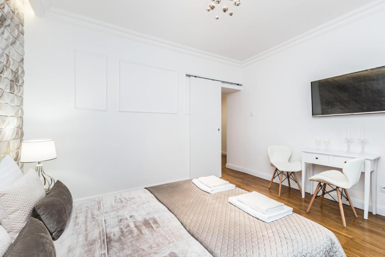 Rent Like Home - Przejscie Garncarskie 10 Breslavia Exterior foto