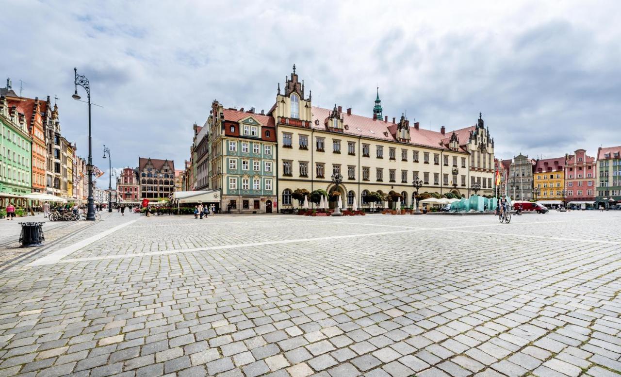 Rent Like Home - Przejscie Garncarskie 10 Breslavia Exterior foto